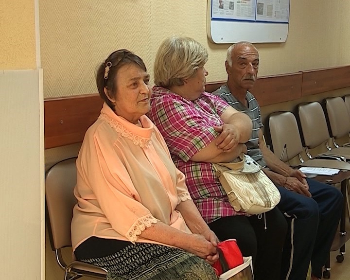 Работа для пенсионерки в москве. Новости для работающих пенсионеров на сегодня.